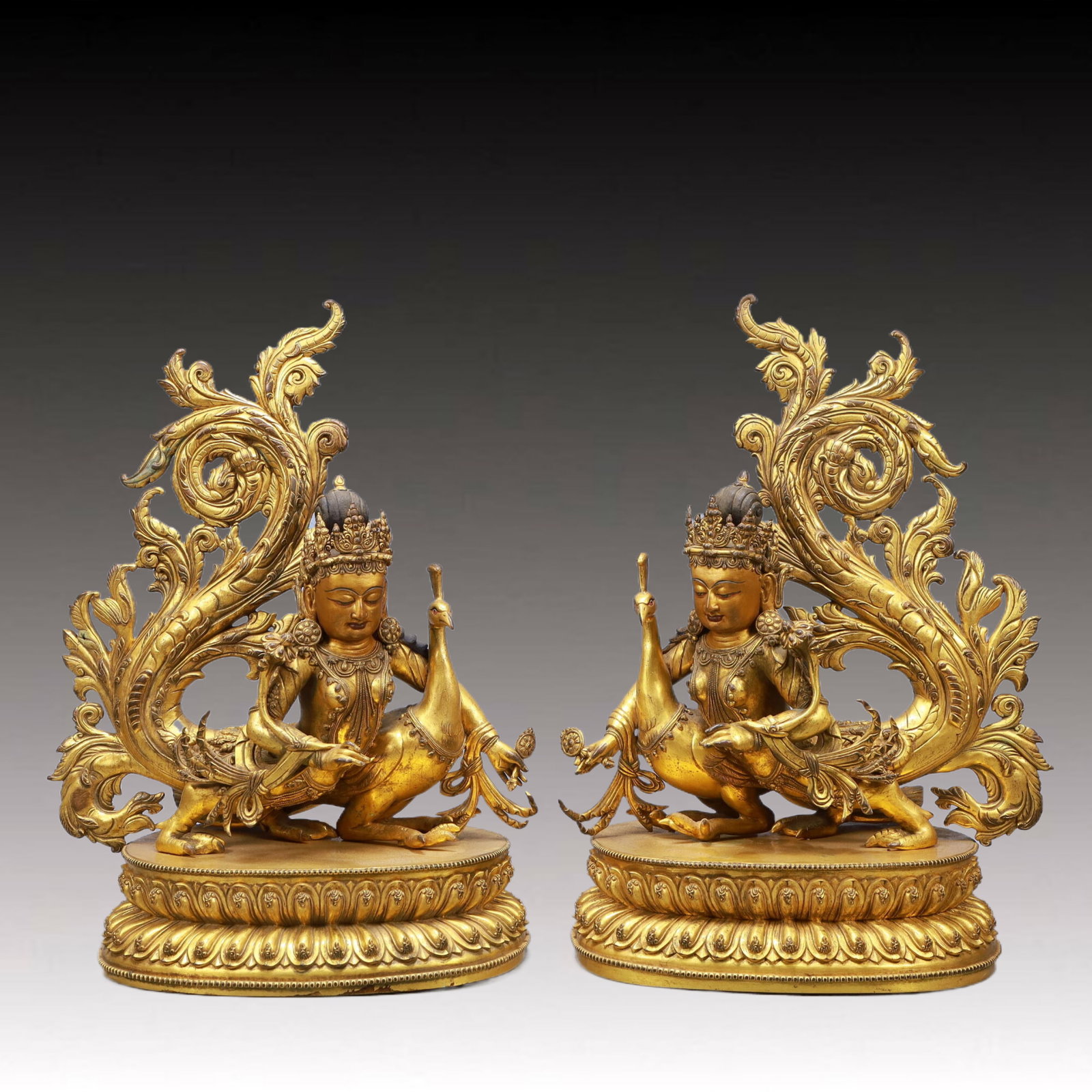A Pair of Solemn Gilt Bronze Statue of Bodhisattvas: A Pair of Solemn Gilt Bronze Statue of Bodhisattvas,Ming Dynasty, China,Size:12.6inx8.7inx16.9inWeight:22300g