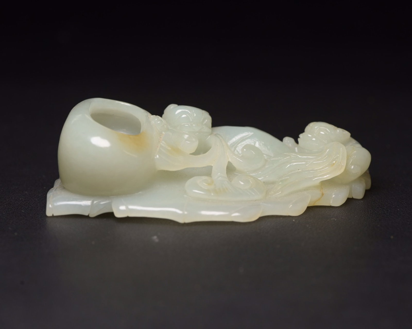 An Exquisite White Jade Beast Pattern Brush Washer - 5