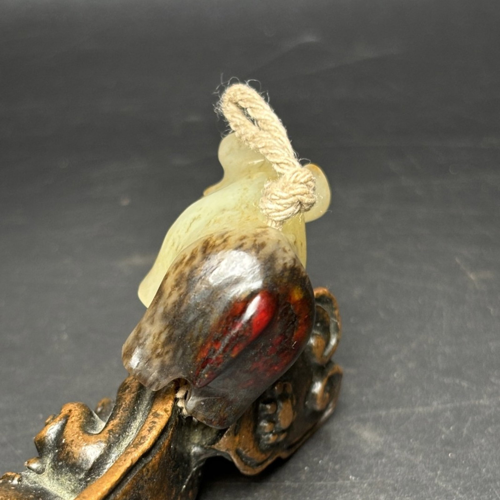 An Exquisite White Jade Buffalo Pendant - 4