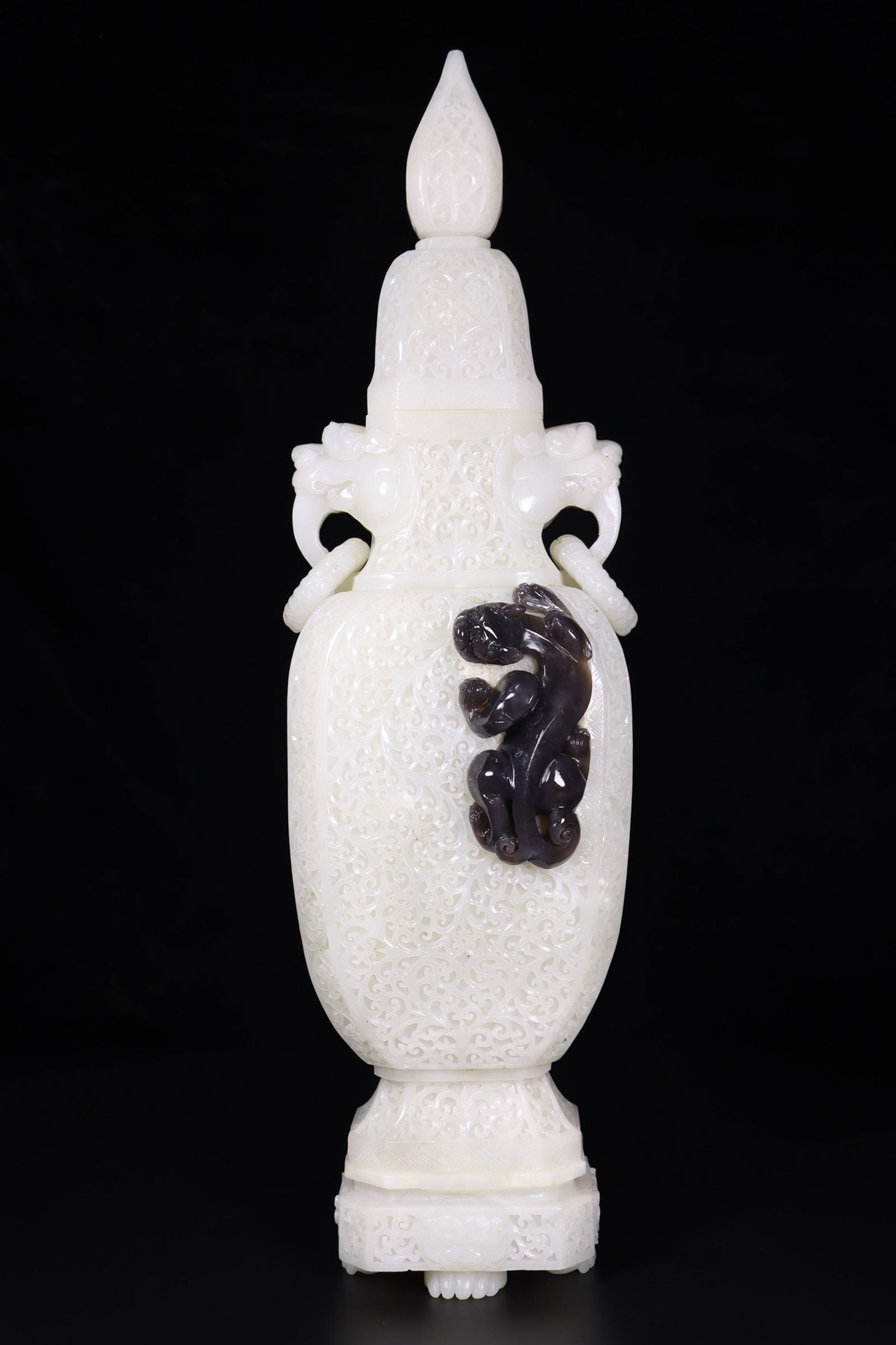 An Exquisite White Jade Shou-Character Pattern Bottle - 2