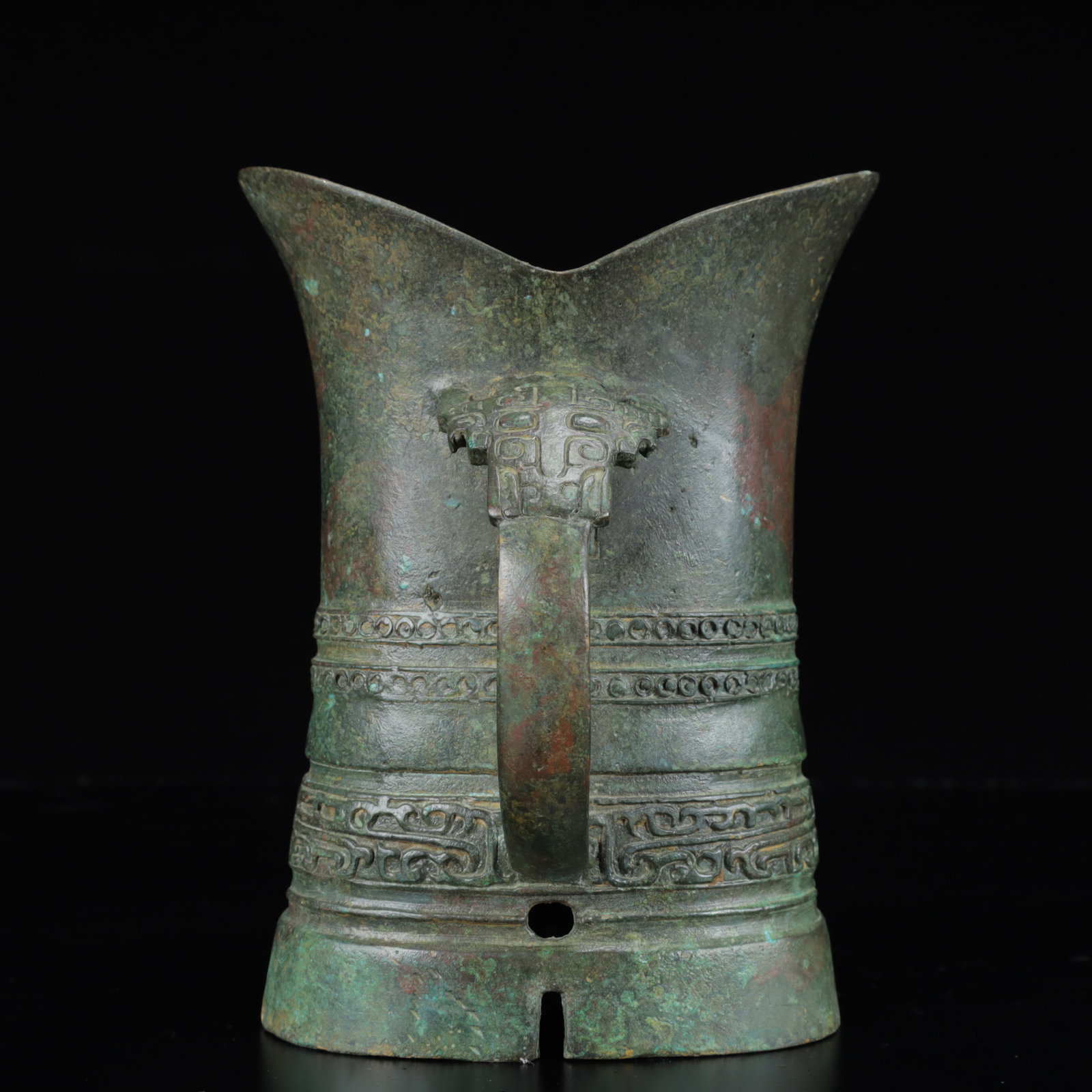 An Archaic Bronze Beast-Face Pattern Libation Cup - 7