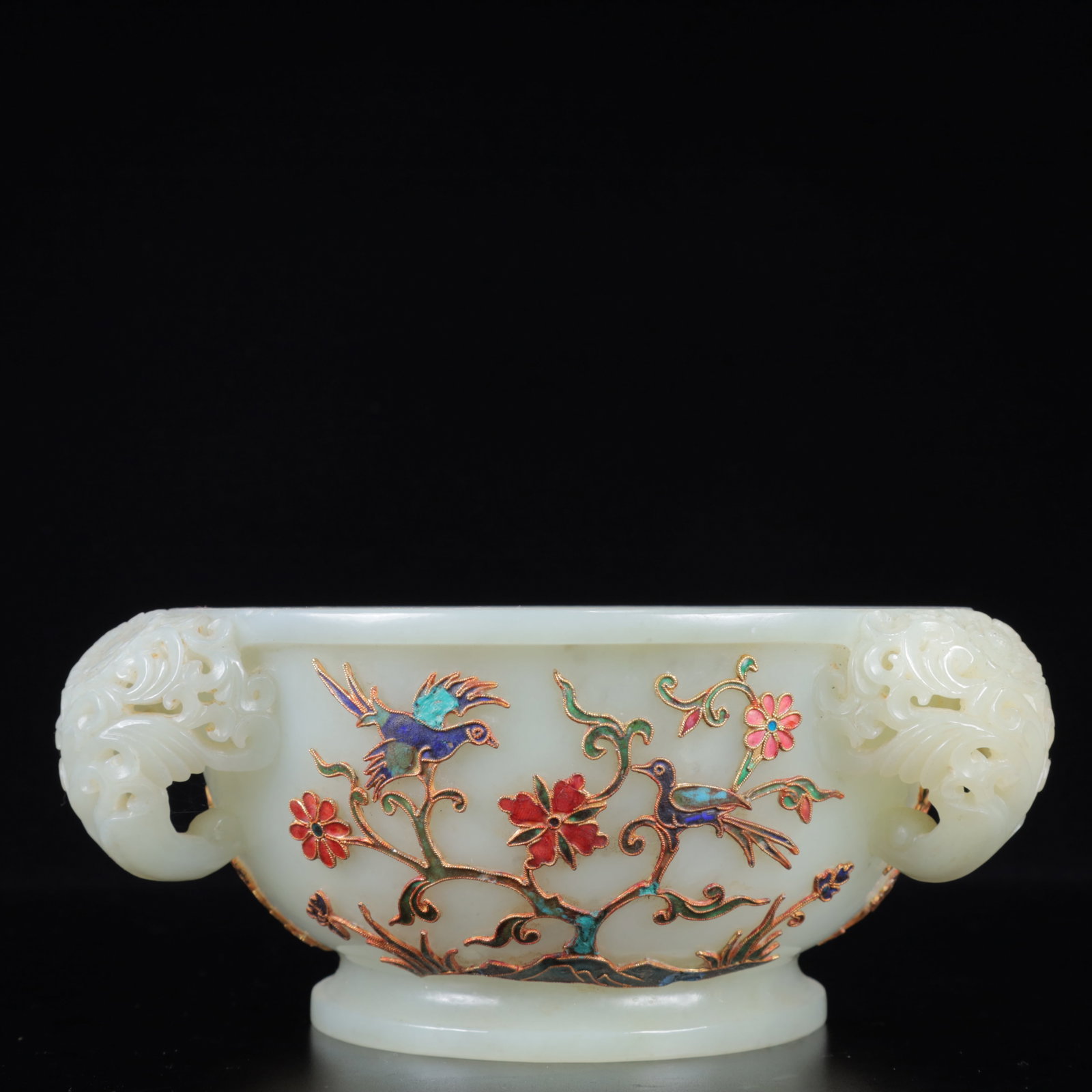 An Exquisite White Jade Inlaid Gems Flower and Bird Pattern Jar,with poem: An Exquisite White Jade Inlaid Gems Flower and Bird Pattern Jar,with poem,Qing Dynasty, China,Qianlong Four-character Mark,Size:7.1inx3.3in,Weight:650g 白玉嵌百宝花