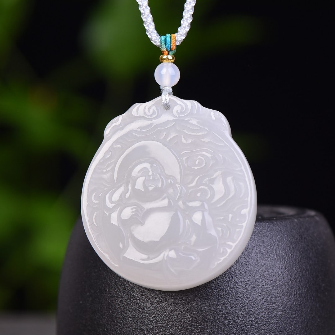 An Exquisite White Jade Statue of Maitreya Buddha Pendant: An Exquisite White Jade Statue of Maitreya Buddha Pendant,Size:1.8inx2in 白玉弥勒佛像挂件