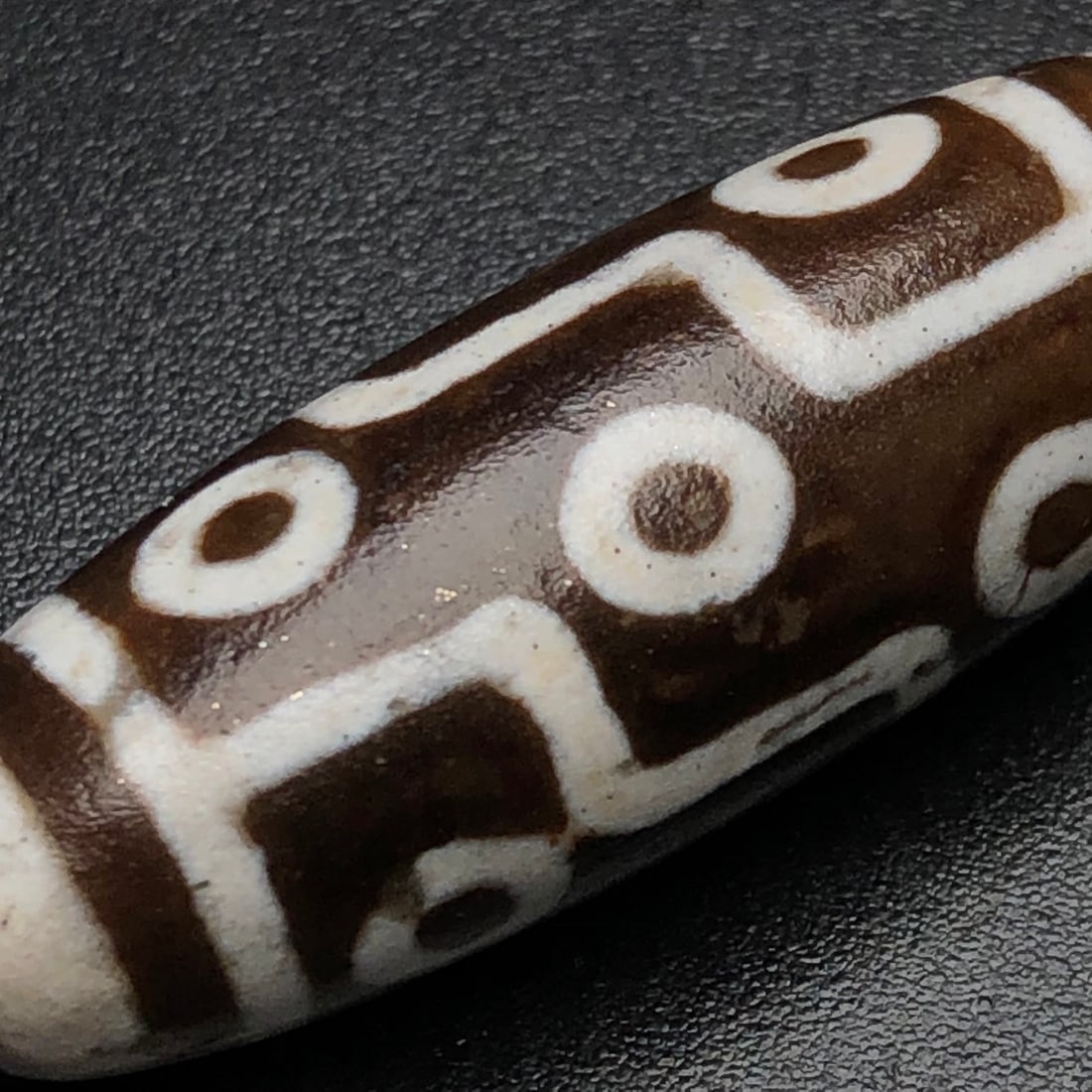An Exquisite Dzi Bead Pendant - 7