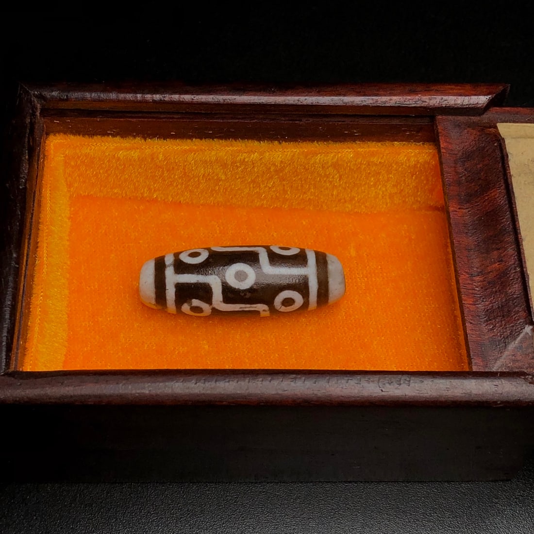 An Exquisite Dzi Bead Pendant - 8
