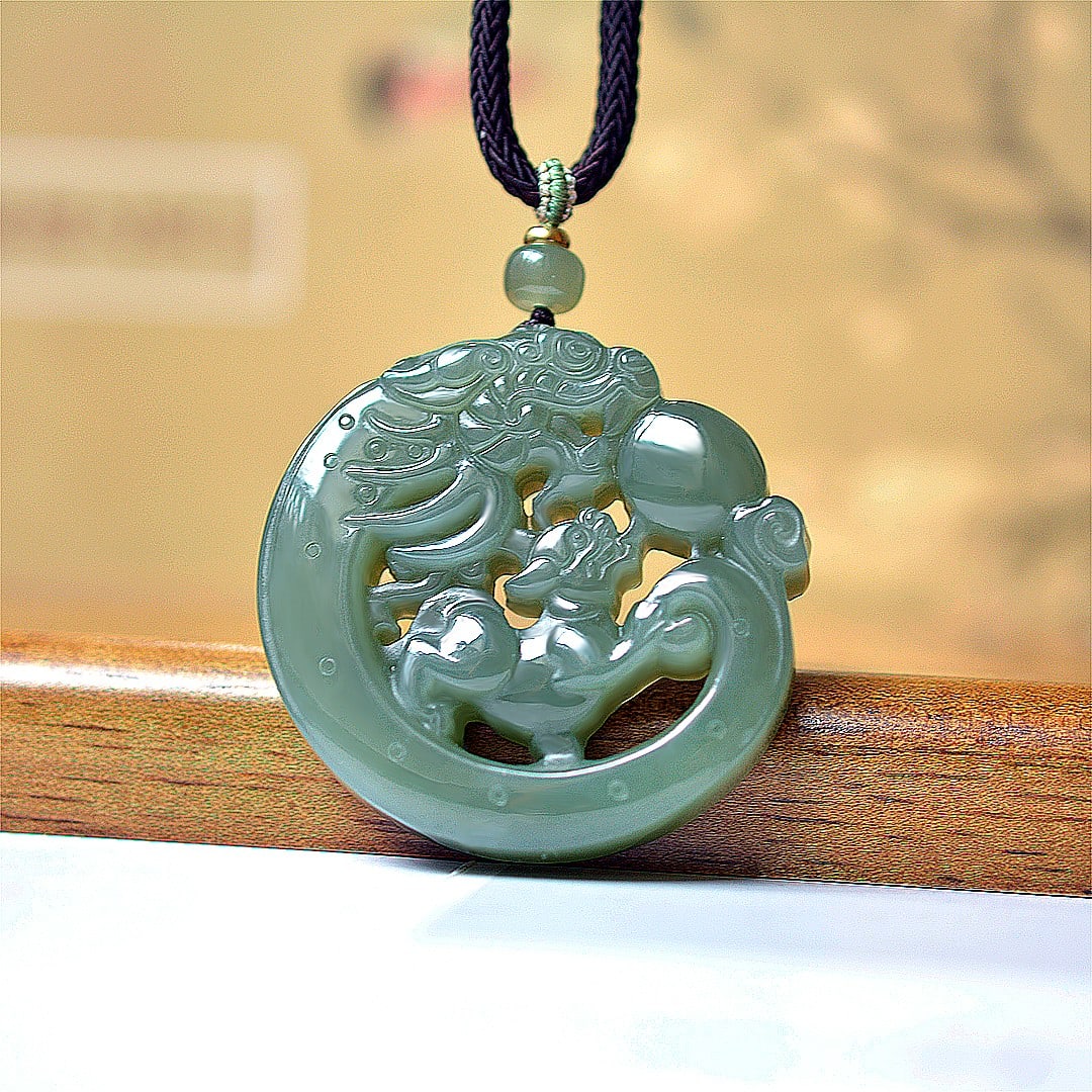 An Exquisite Greenish Jade Dragon Pattern Pendant - 4