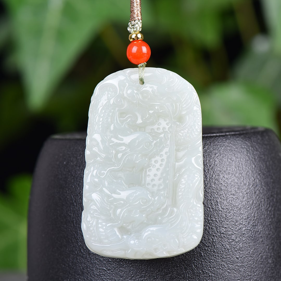 An Exquisite White Jade Dragon Pattern Pendant - 4