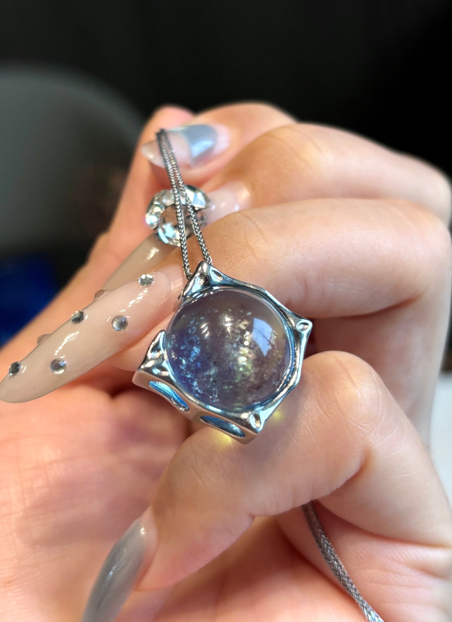 An Exquisite Aquamarine Necklace: An Exquisite Aquamarine Necklace,Size:0.6in,Weight:7.2g 海蓝宝项链