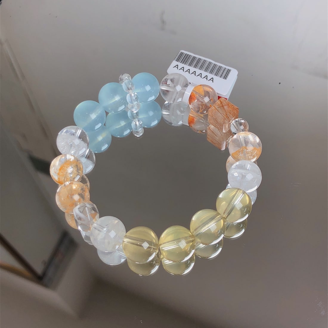 An Exquisite Crystal Bracelet - 2