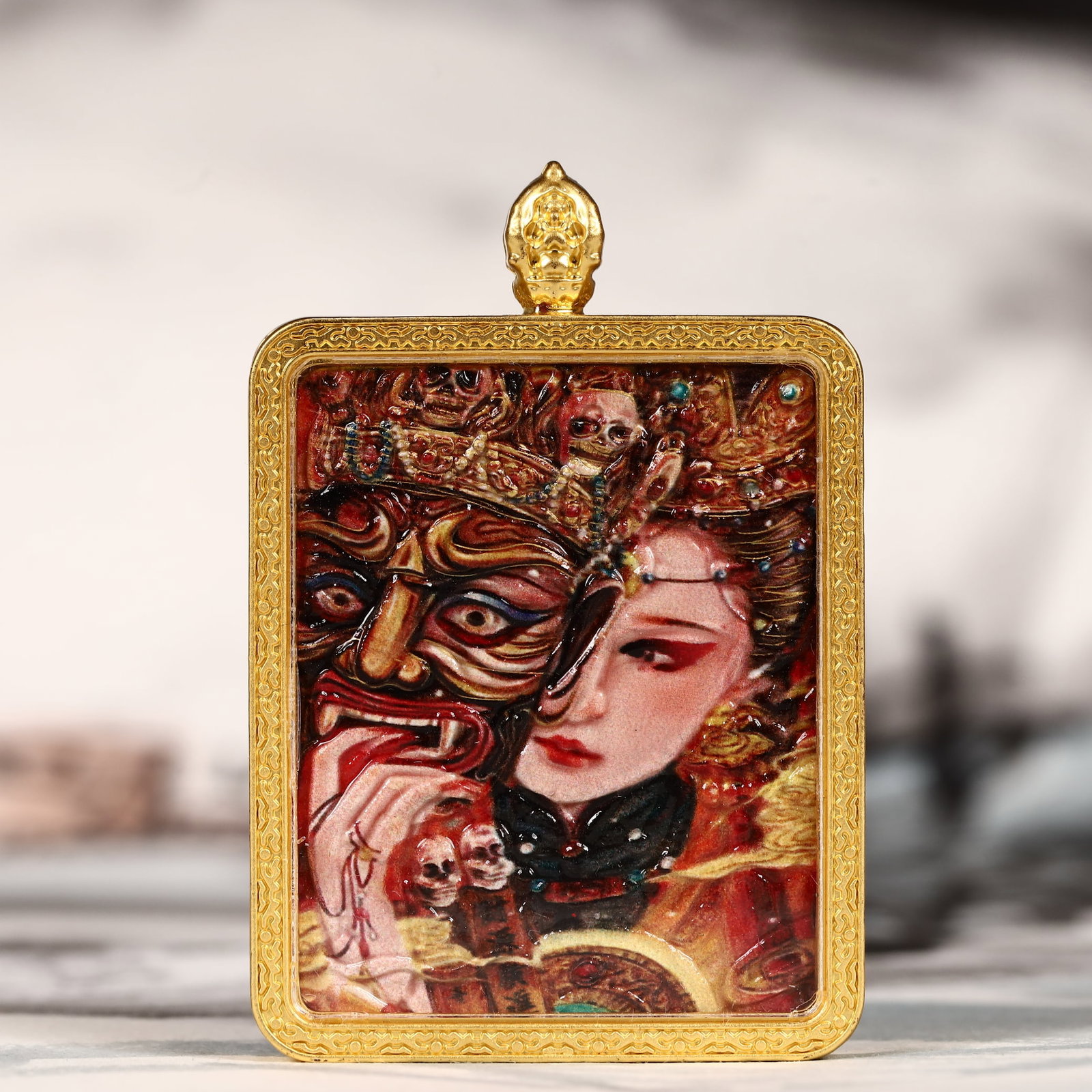 An Exquisite Painted Color Statue of Zhagilhamo Tangka: An Exquisite Painted Color Statue of Zhagilhamo Tangka,Size:2inx2.8in 彩绘扎基拉姆像唐卡