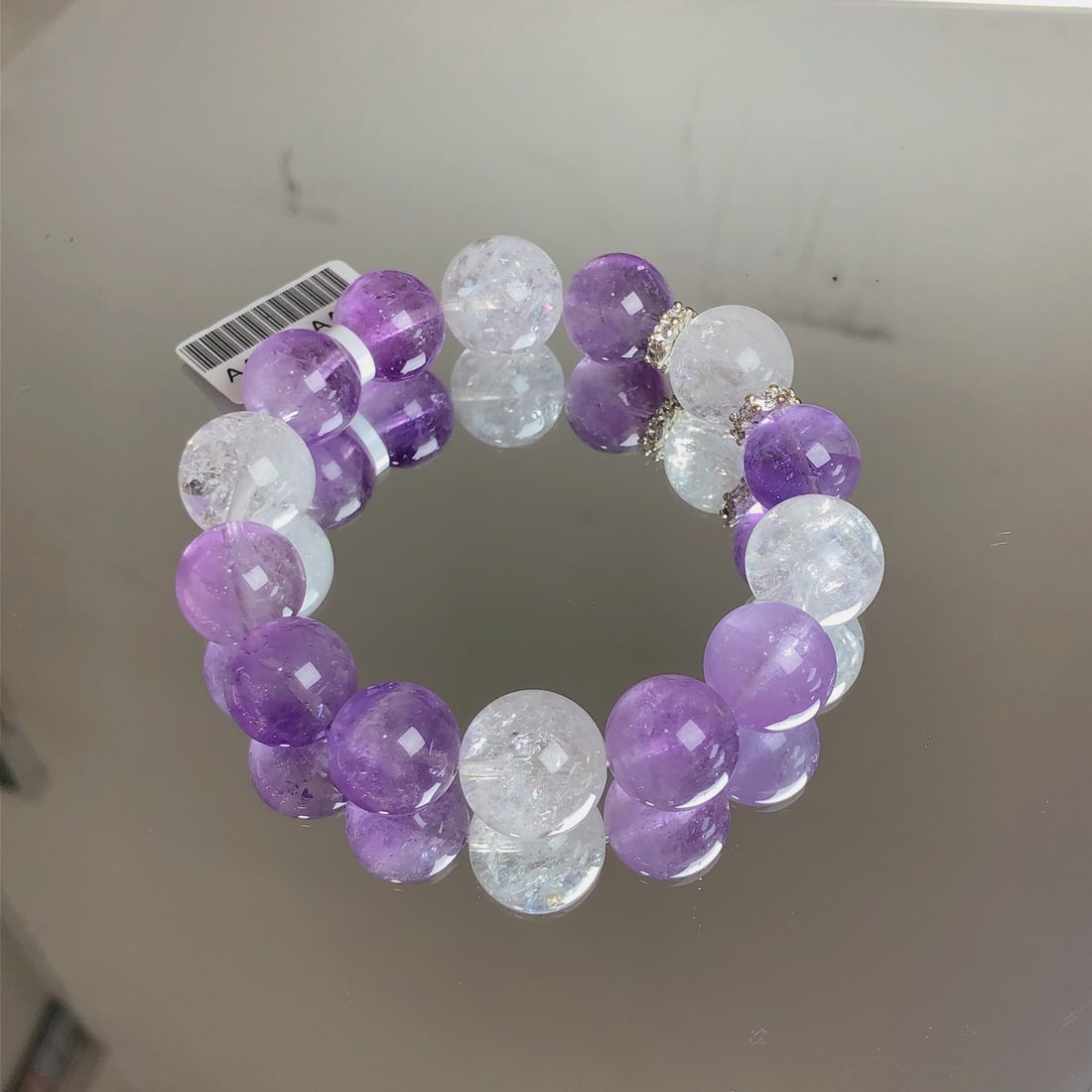 An Exquisite Crystal Bracelet - 2