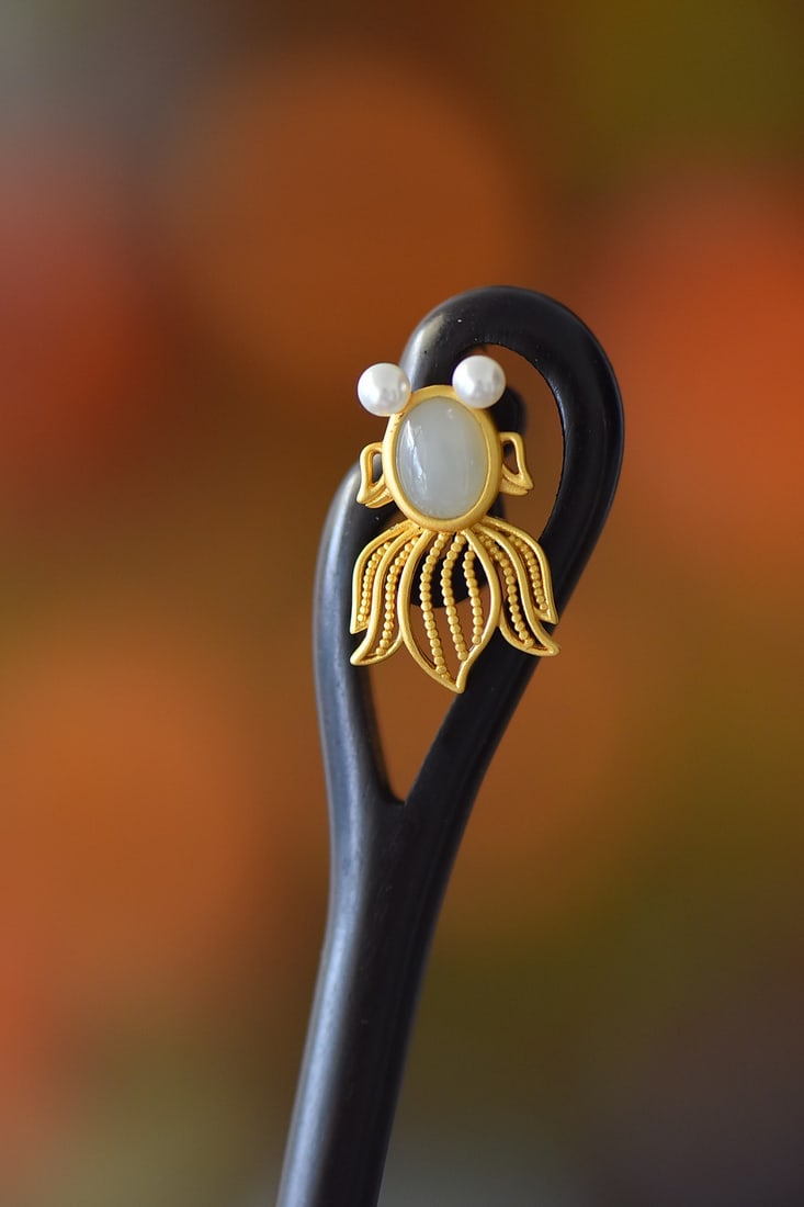 An Exquisite Sterling Silver-Gold Plated Inlaid White Jade Ebony Hairpin,Inlaid Pearl: An Exquisite Sterling Silver-Gold Plated Inlaid White Jade Ebony Hairpin,Inlaid Pearl 纯银镀金镶白玉黑檀木发簪,嵌珍&