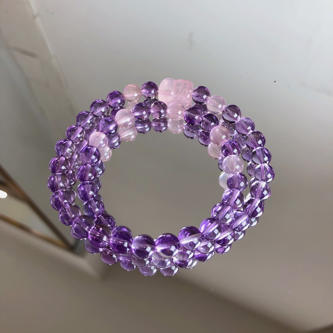 An Exquisite Crystal Bracelet - 2
