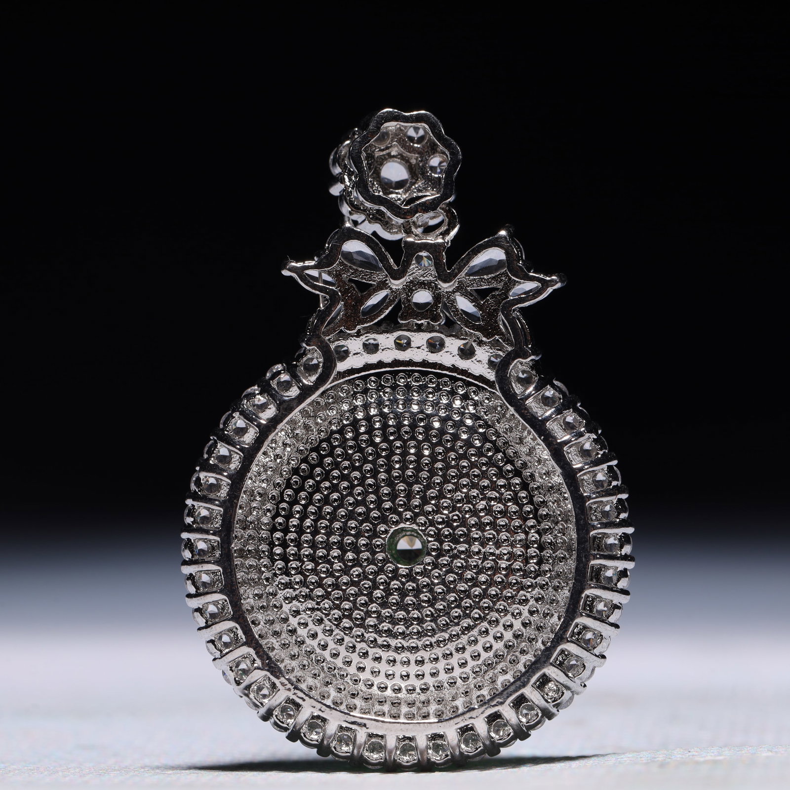 An Exquisite Pendant,Inlaid Gems - 4
