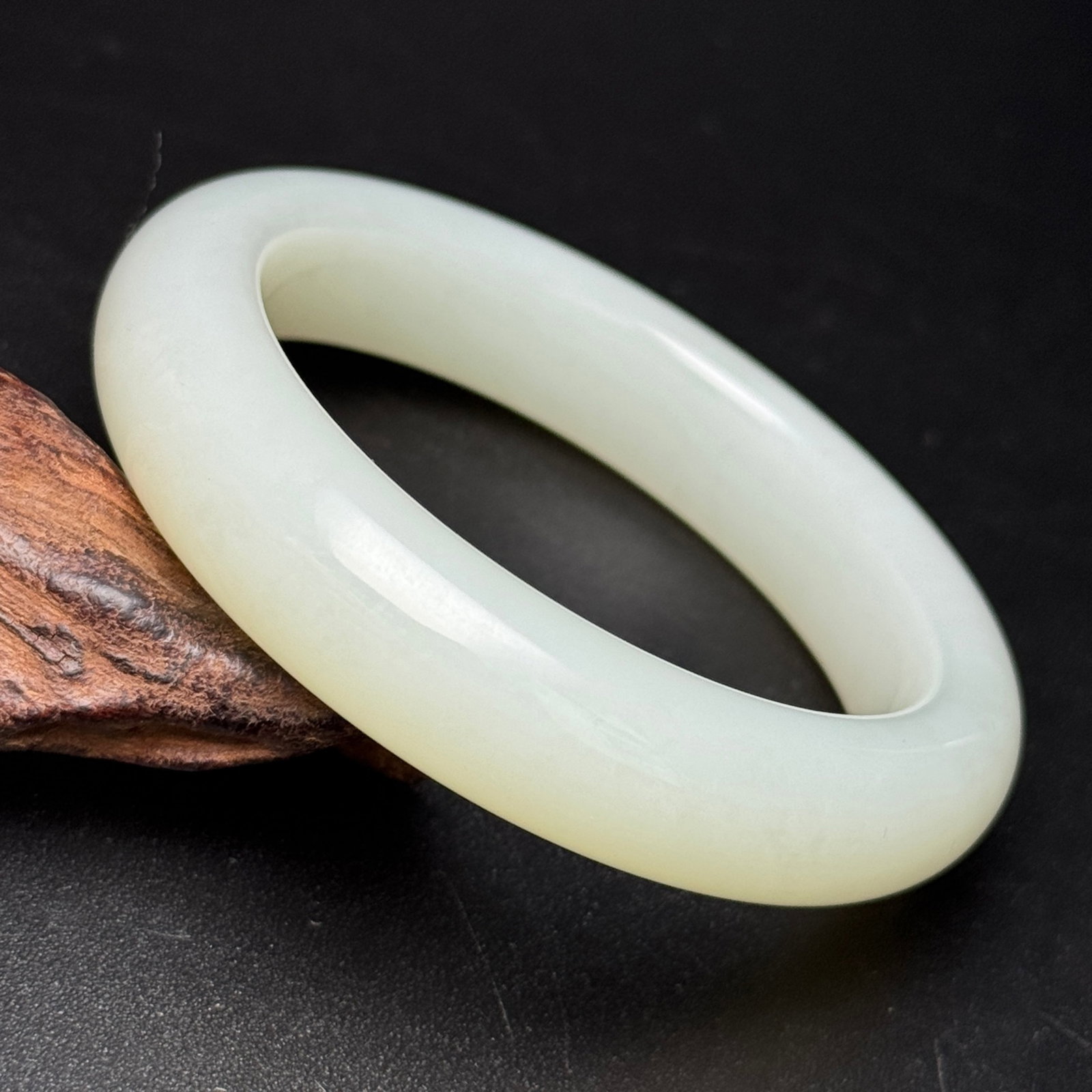 An Exquisite White Jade Bracelets - 7