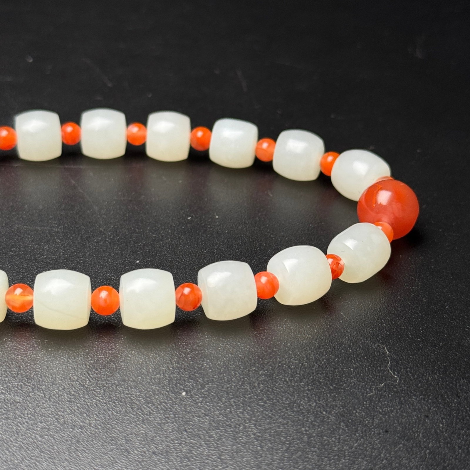 An Exquisite White Jade Bracelets - 5