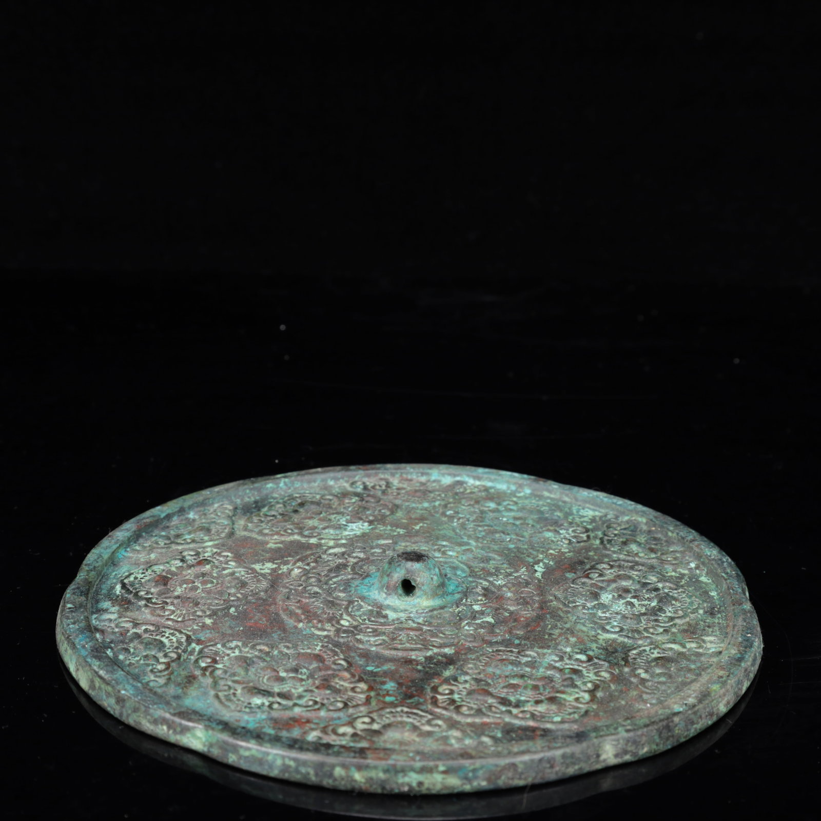 An Archaic Bronze Flower Pattern Round Mirror - 9