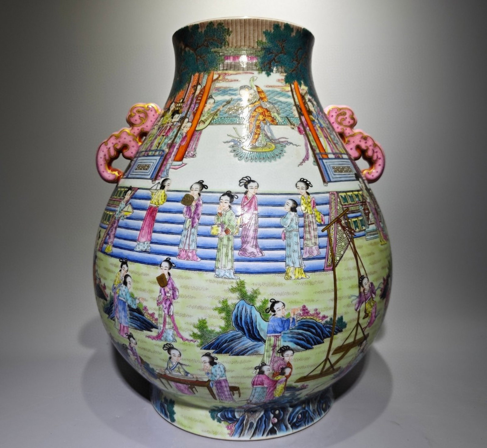 A Huge Famille-Rose Painted Gold Character and Story Pattern Double-Ears Vase: A Huge Famille-Rose Painted Gold Character and Story Pattern Double-Ears Vase,Qing Dynasty,China,Qianlong Six-character Mark,Size:19.9inx15in 粉彩描金人物故&#
