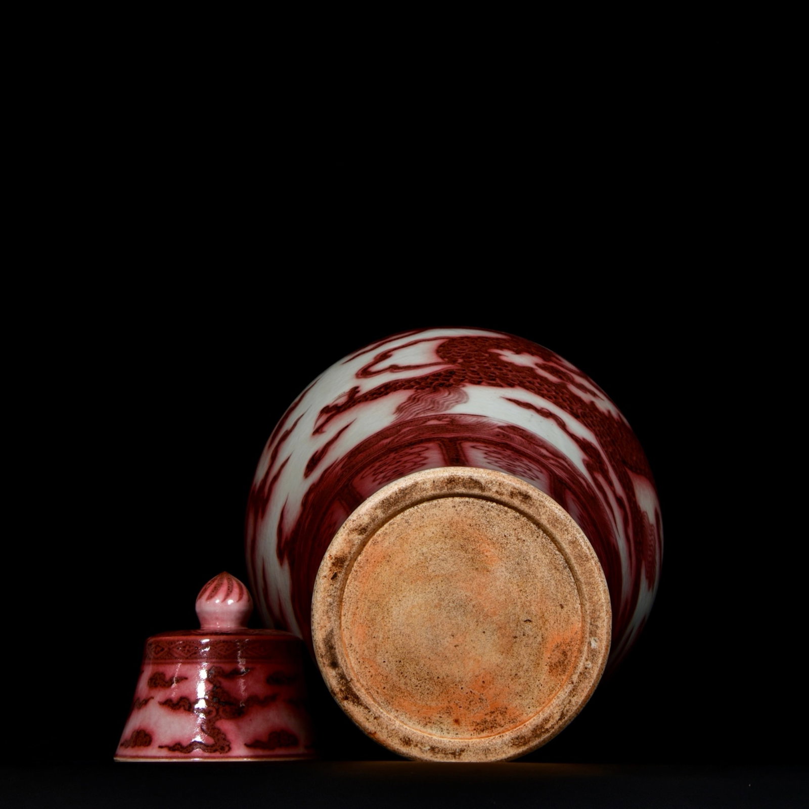 A Huge Underglaze-Red Auspicious Cloud and Dragon Pattern Bottle - 9