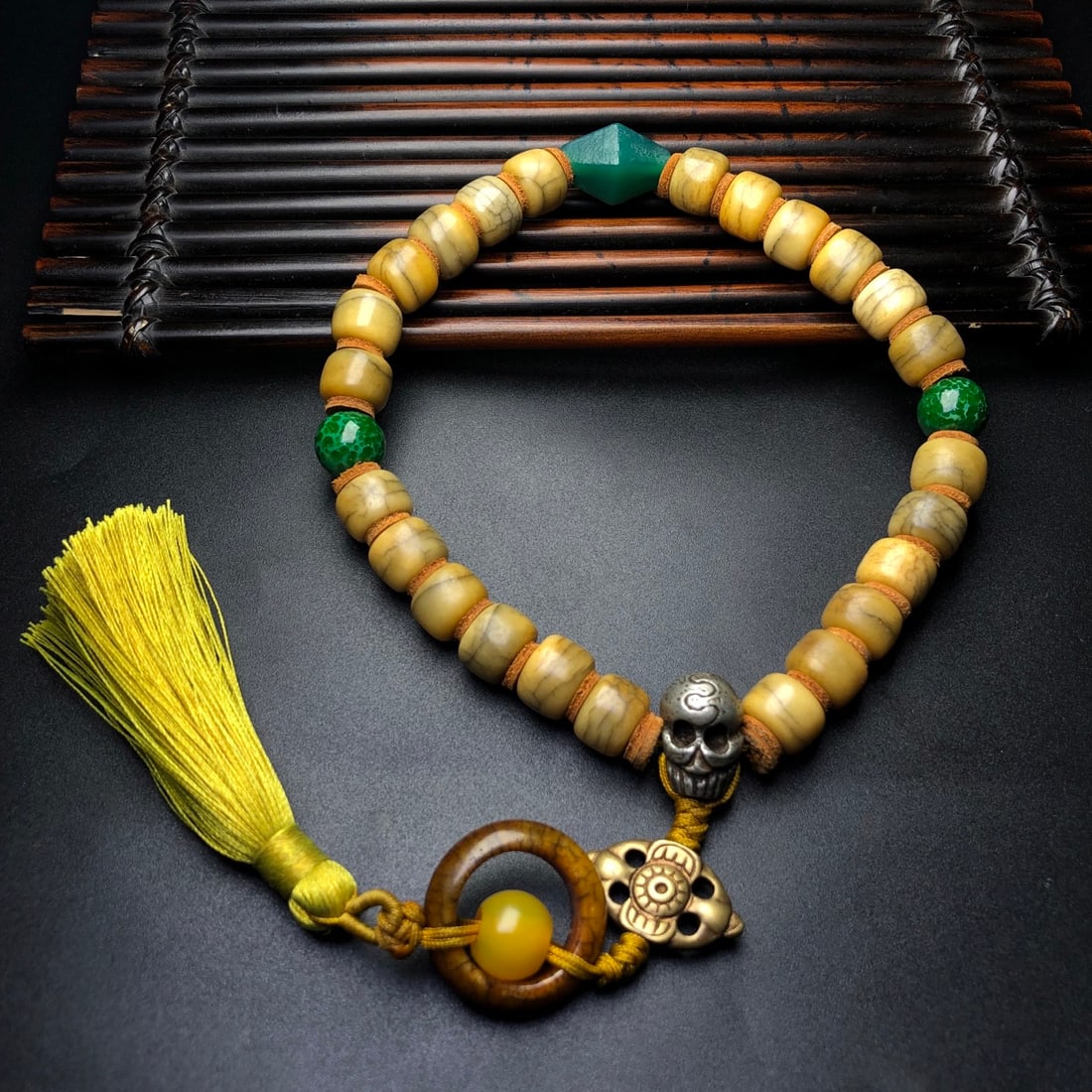 An Exquisite Prayer Beads Bracelets - 3