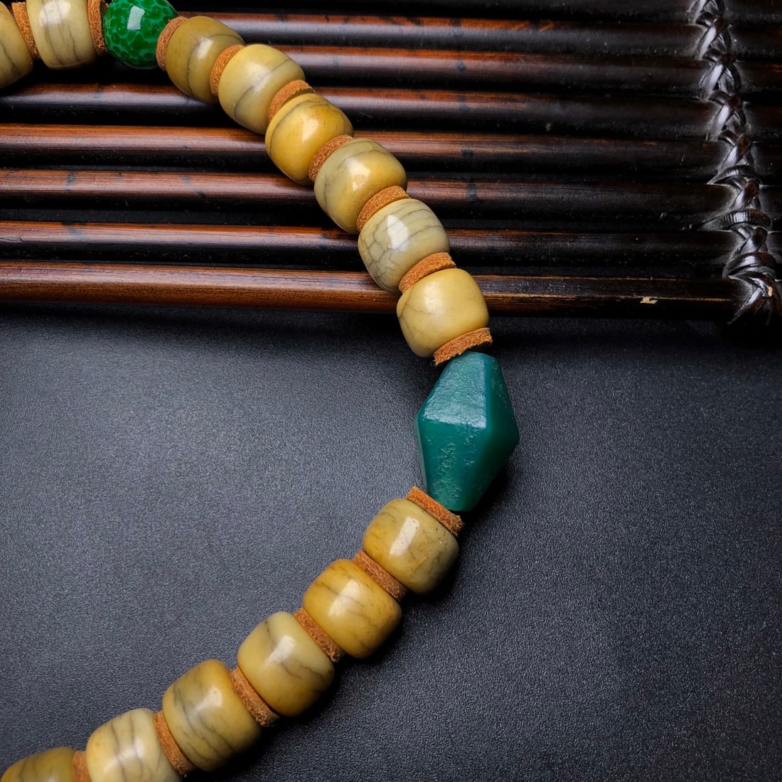 An Exquisite Prayer Beads Bracelets - 7