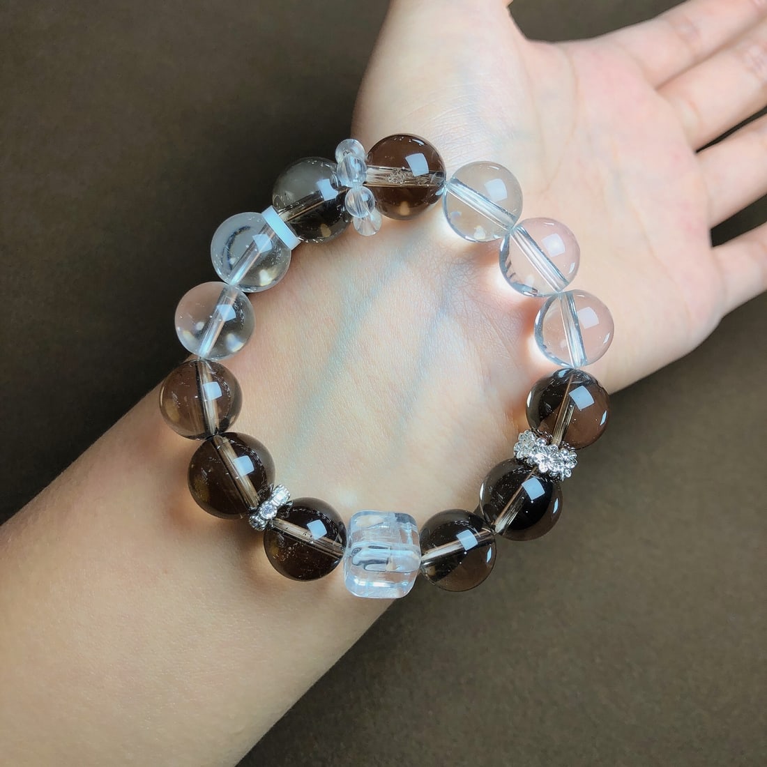 An Exquisite Crystal Bracelets - 3