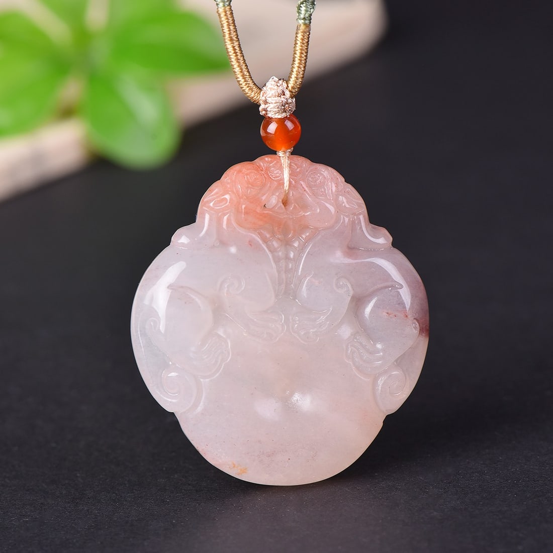 An Exquisite Jade Auspicious Beast Pattern Pendant - 3