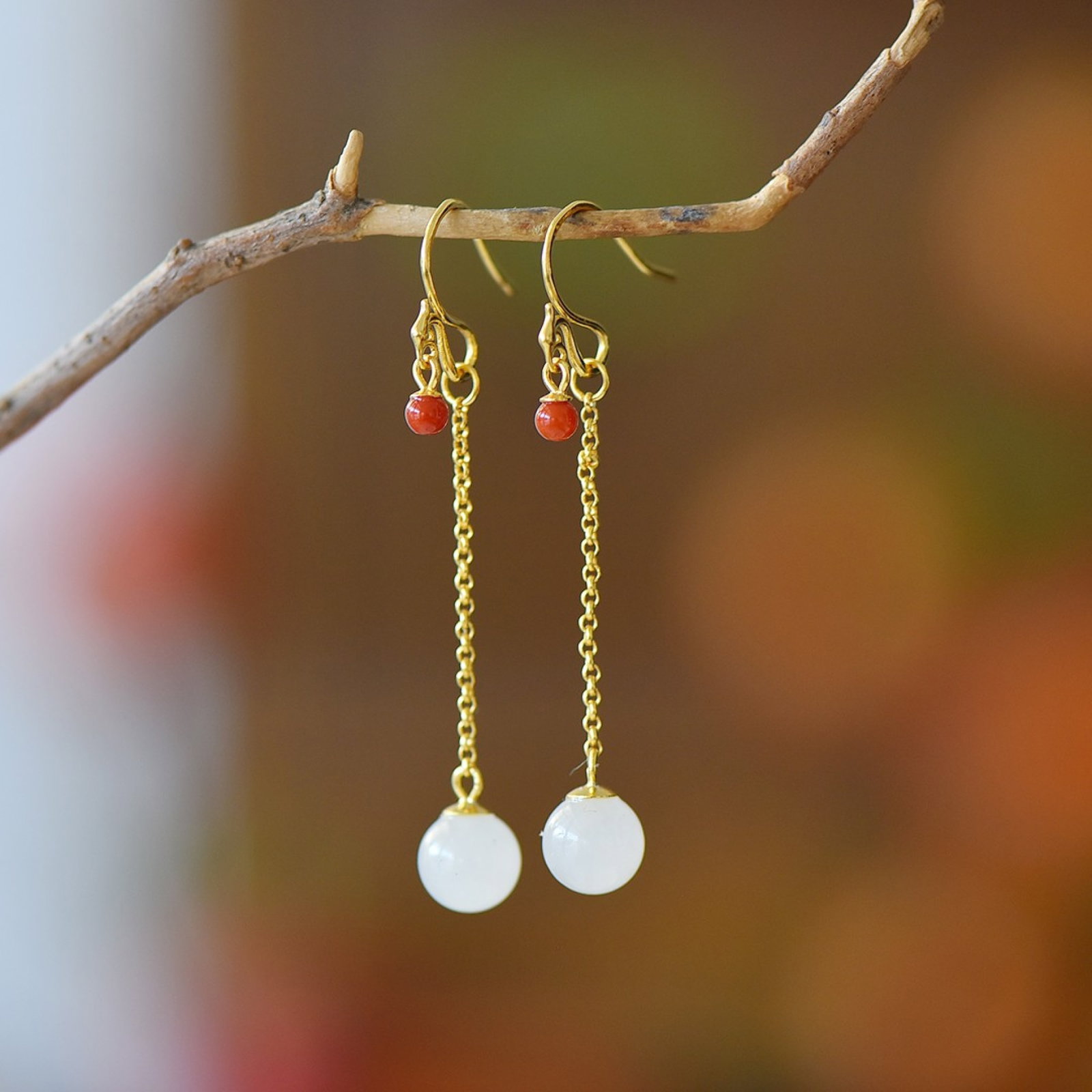 A Pair of Exquisite Sterling Silver-Gold Plated Inlaid White Jade Earrings: A Pair of Exquisite Sterling Silver-Gold Plated Inlaid White Jade Earrings 一对纯银镀金镶白玉耳环