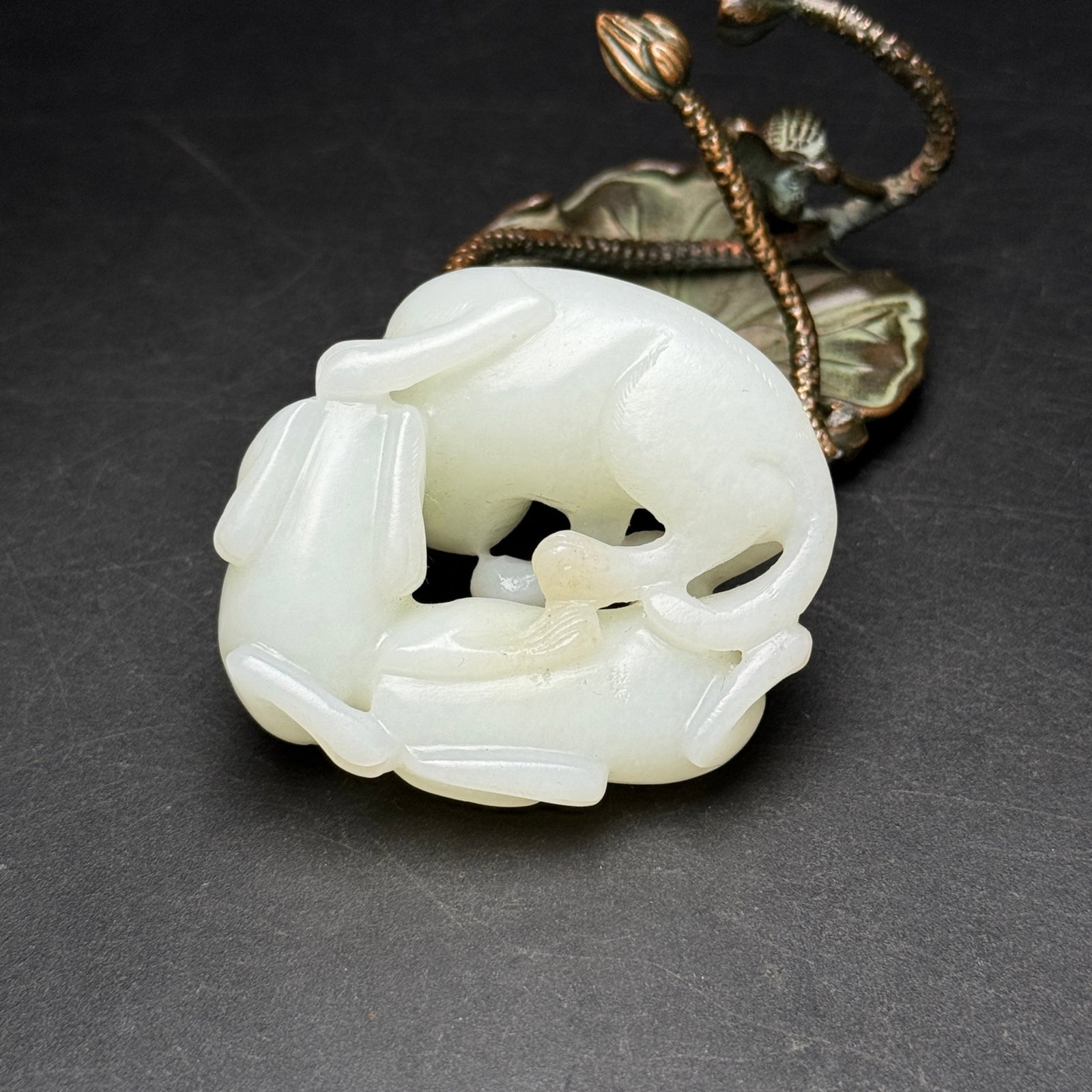 An Exquisite White Jade Bracelets - 5