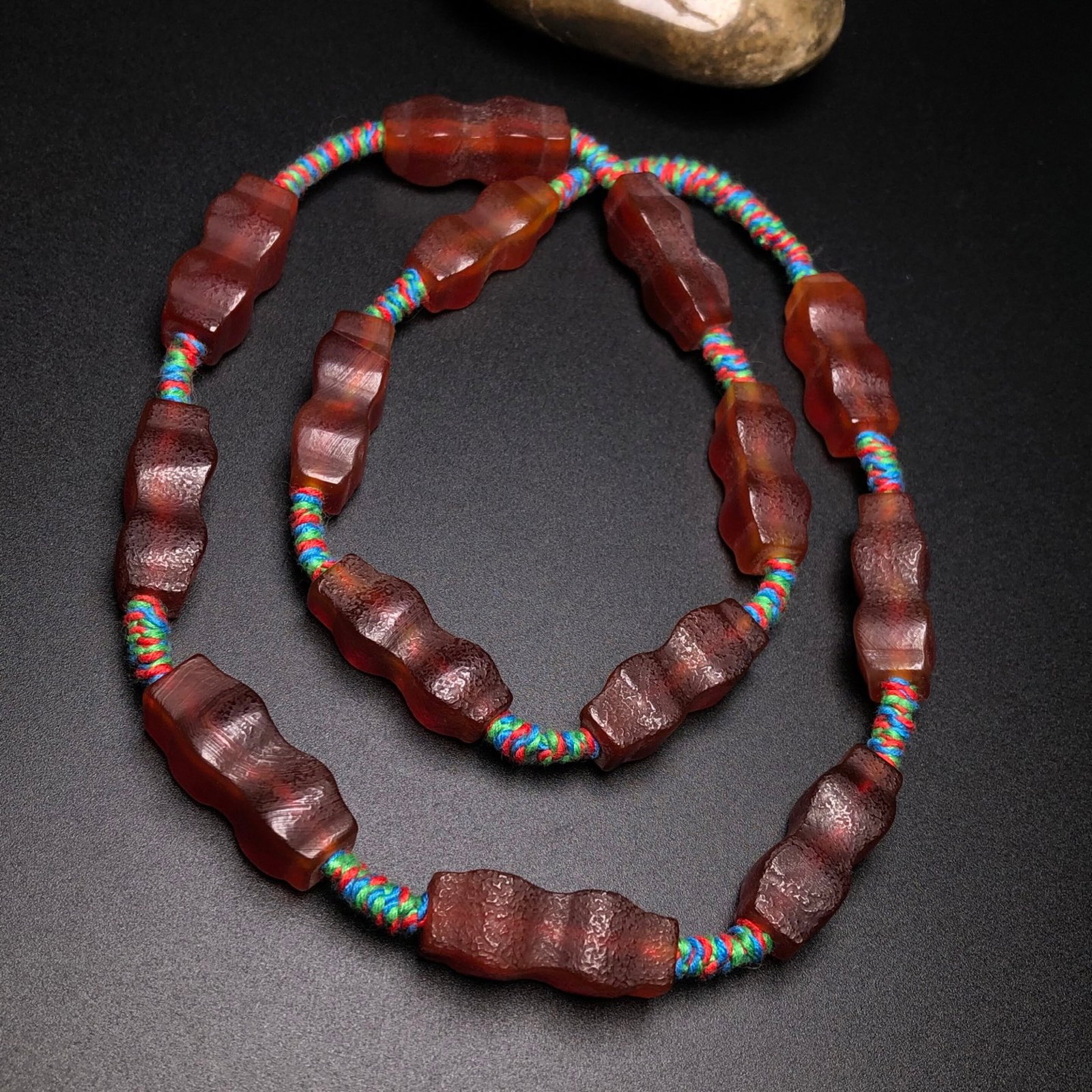 An Exquisite Agate Necklace - 5