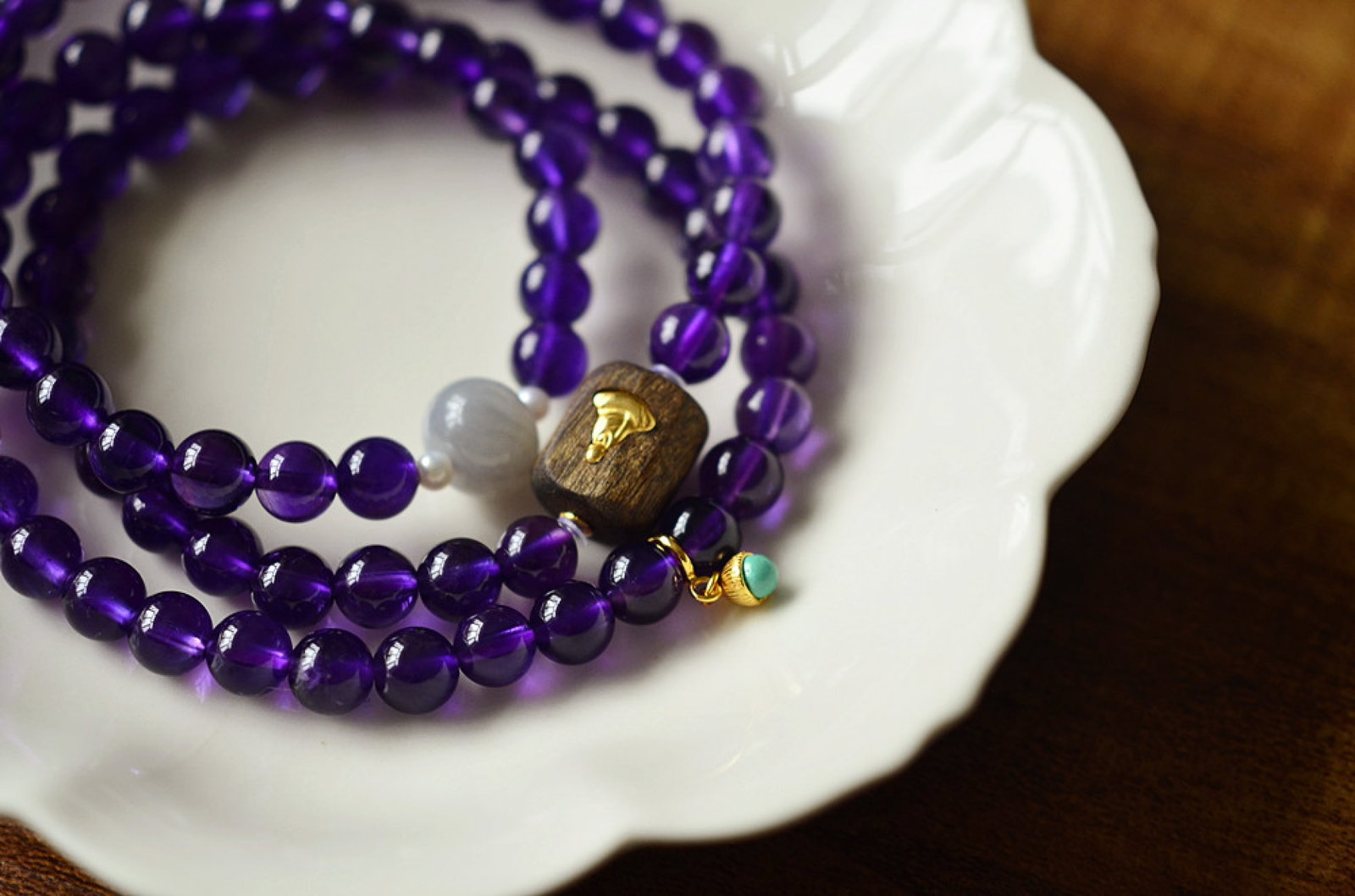 An Exquisite Crystal Bracelets - 2