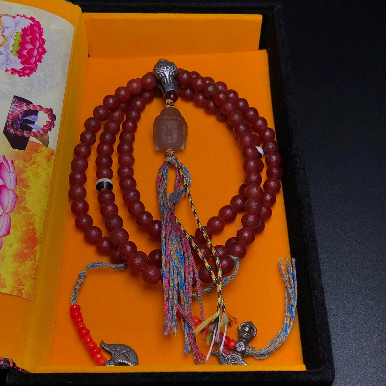 An Exquisite Agate Necklace - 5