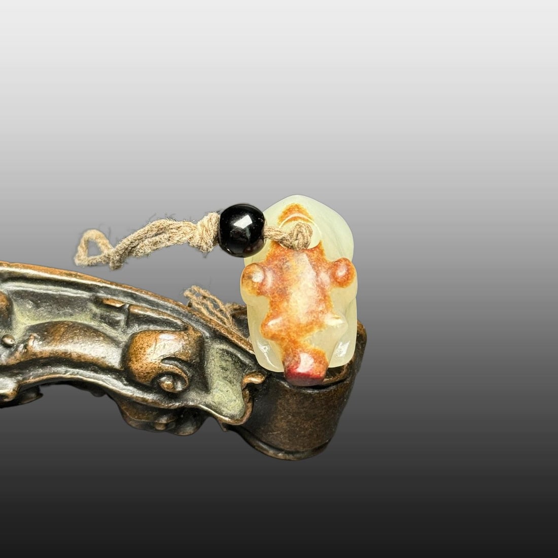 A Exquisite Hotan Jade Pig - 5