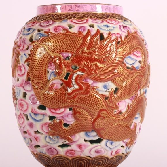A Exquisite Enamel Dragon Pattern Lamp Cover - 2