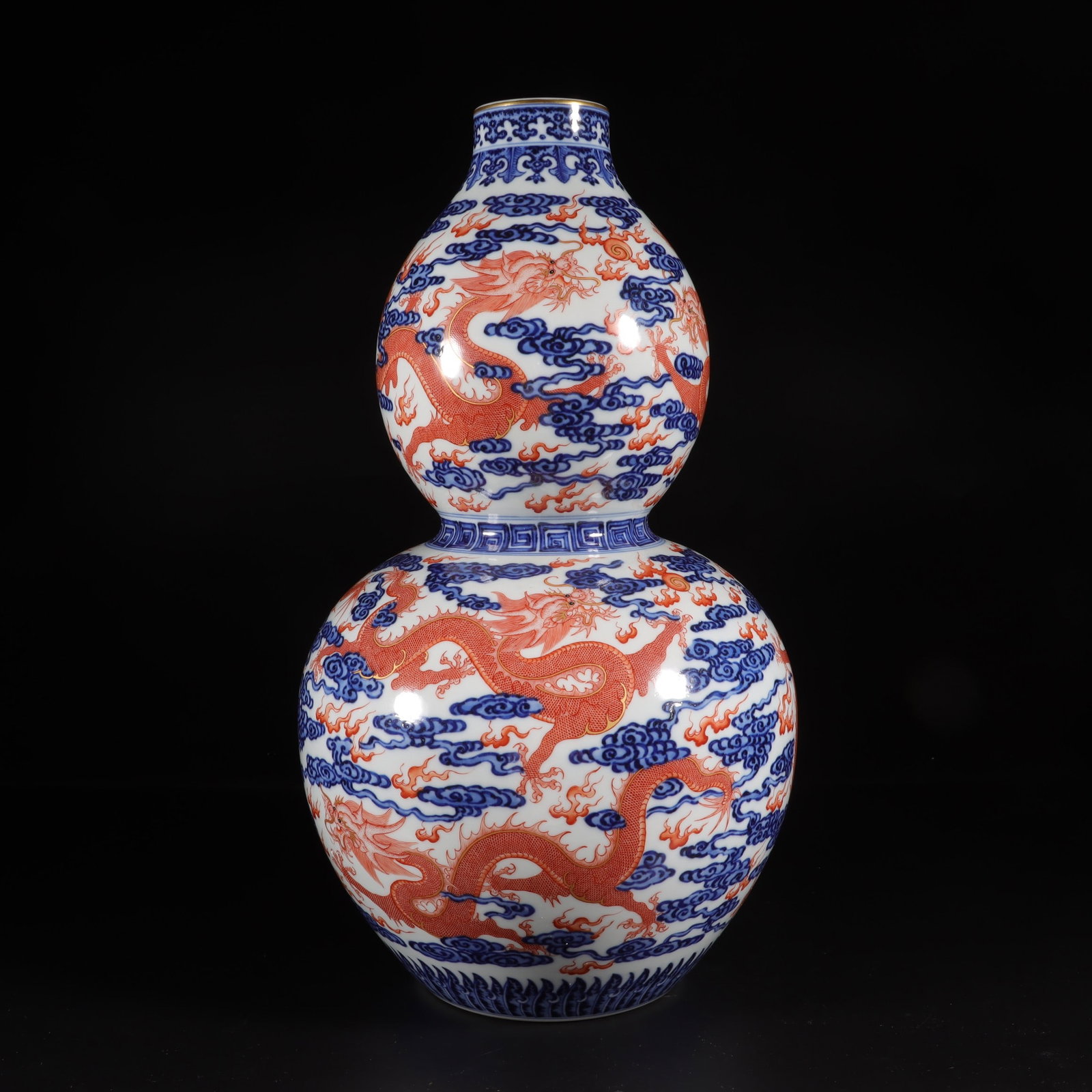 A Exquisite Iron-Red Dragon Pattern Gourd-Shaped Vase: A Exquisite Iron-Red Dragon Pattern Gourd-Shaped Vase,Qing Dynasty, China,Qianlong Six-character Mark,Size:16.1inx9.4in