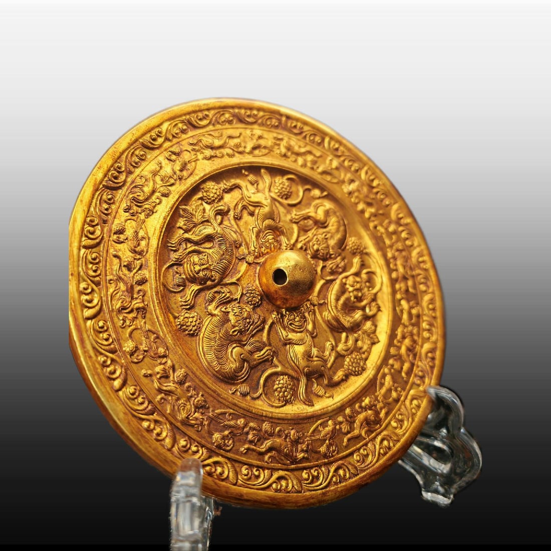 A Exquisite Gilt Bronze Auspicious Beast Pattern Mirror - 5