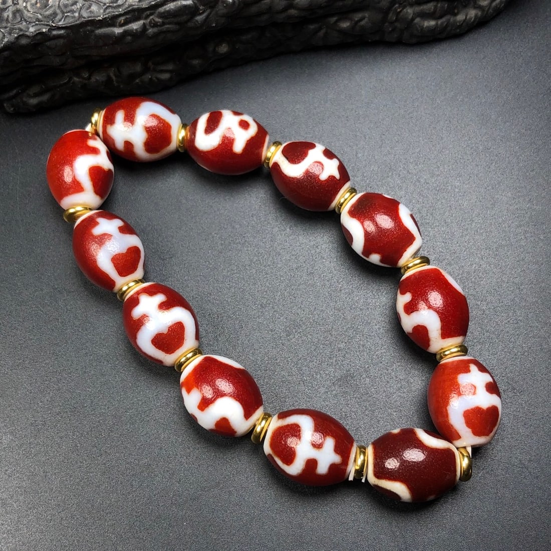 A Exquisite Dzi bead Bracelets - 4