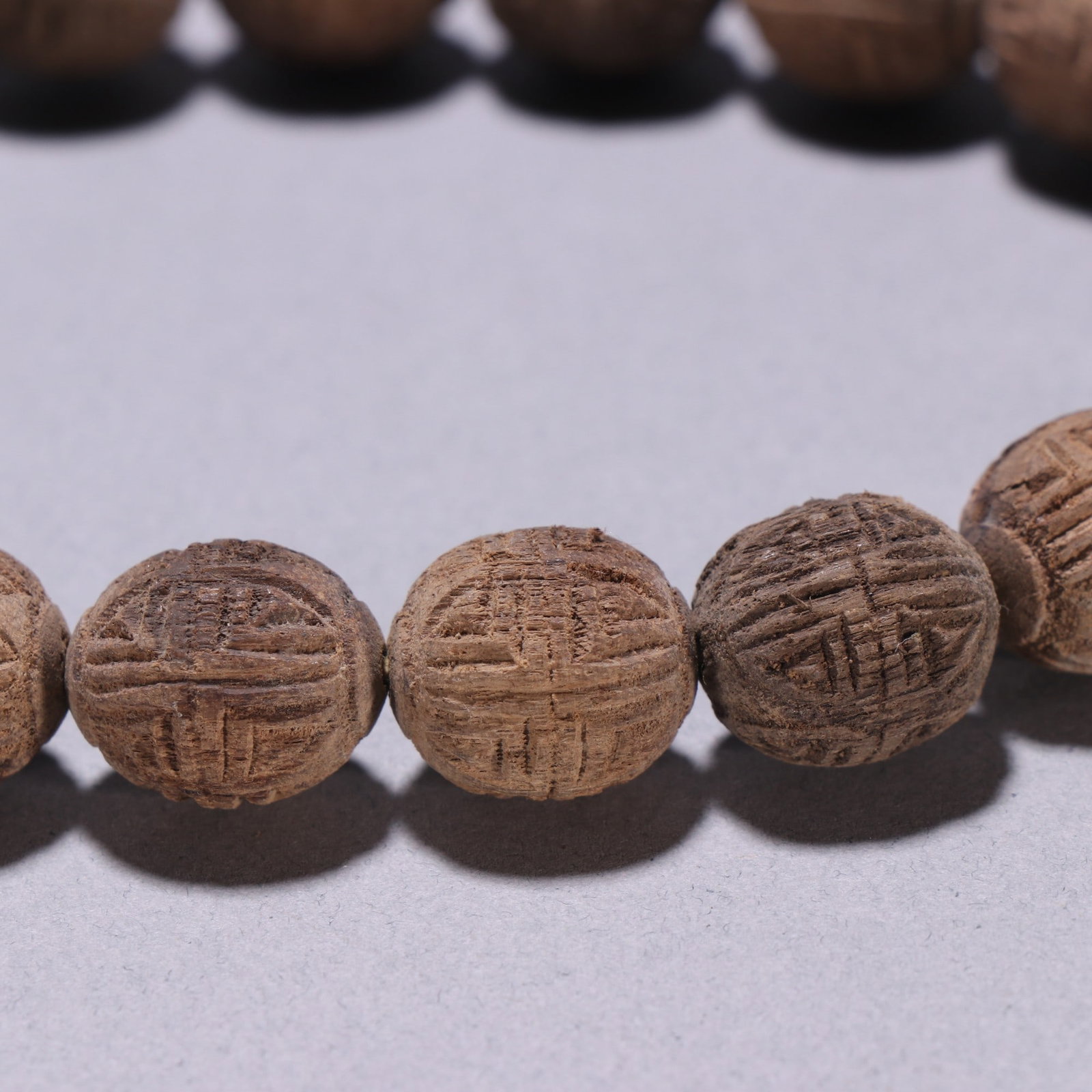 A Exquisite Eaglewood Bracelets - 7