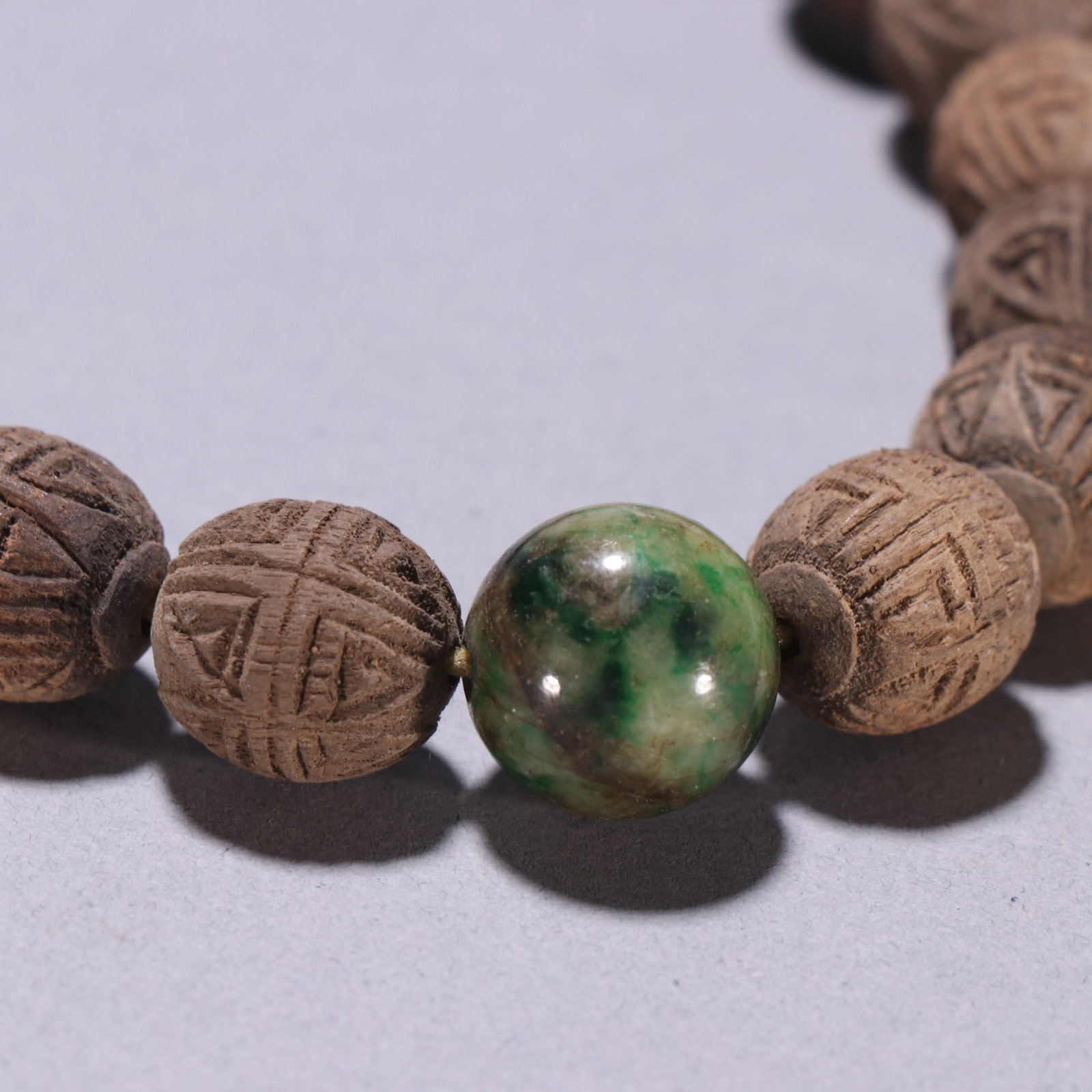 A Exquisite Eaglewood Bracelets - 8