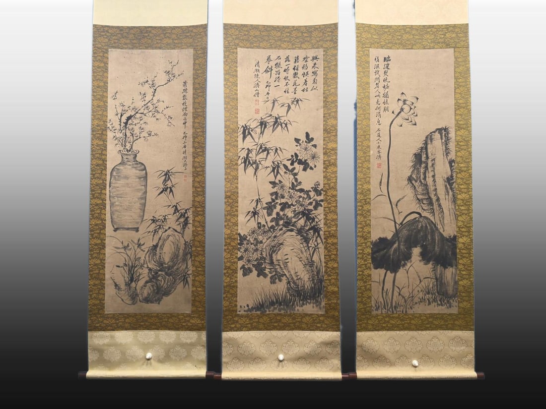 A Set of Chinese Vertical Scroll Ink Paintings of Flowers on Paper: A Set of Chinese Vertical Scroll Ink Paintings of Flowers on Paper,Qing Dynasty, China,Shi Tao,without frame size:12.2inx37.6in