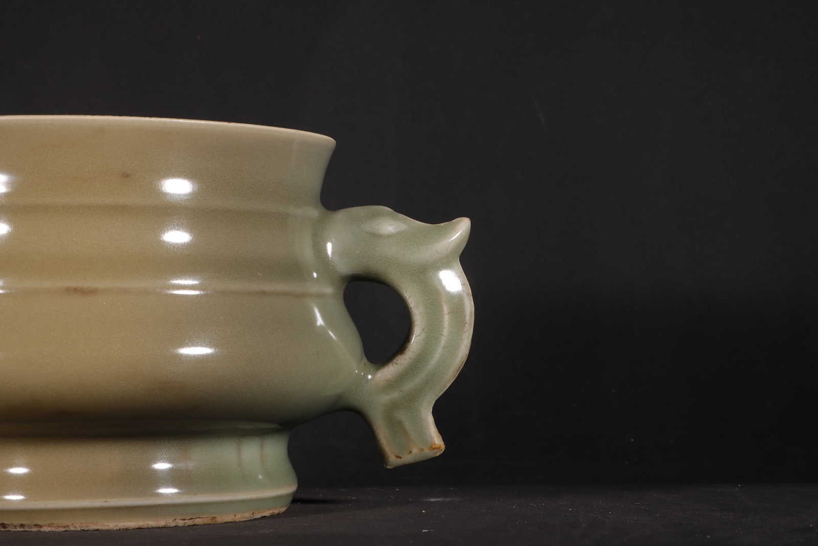 A Exquisite Longquan Yao Celadon Glazed String Pattern Censer - 2