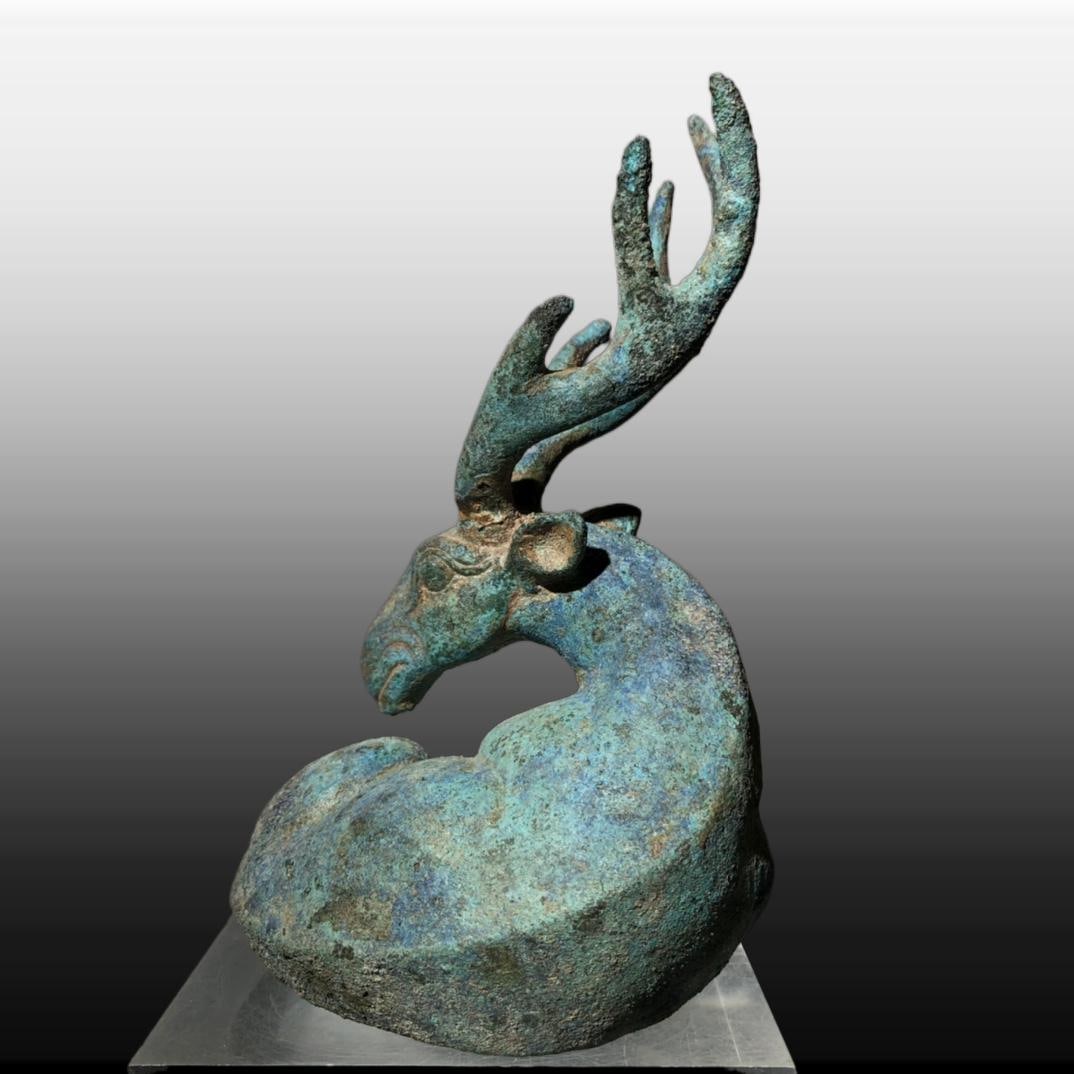 A Exquisite Bronze Deer Ornament - 7