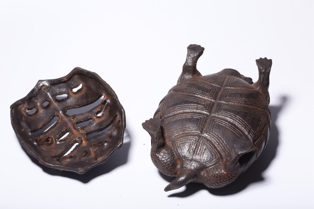 A Exquisite Iron Turtle Censer - 8