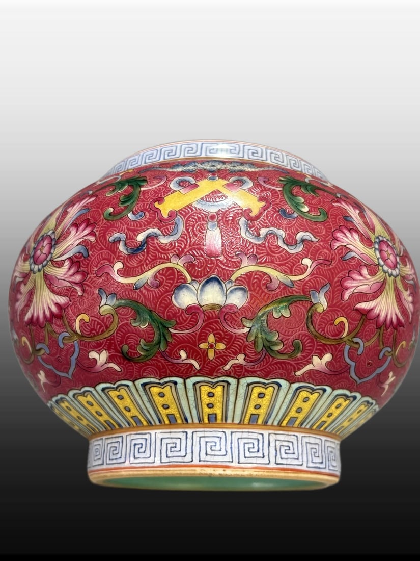 A Exquisite Ruby Red-Ground Lotus Flower Pattern Jar - 7