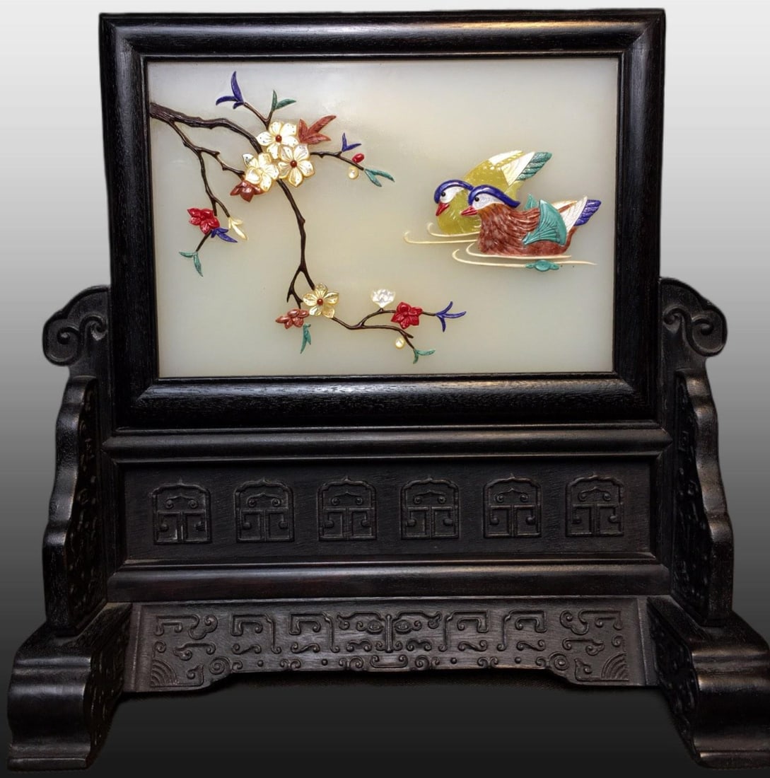 A Exquisite Sandalwood Inlaid Jade Table Screen: A Exquisite Sandalwood Inlaid Jade Table Screen,Qing Dynasty, China,Size:10.4inx5.5in ,Weight:1510g 檀木镶嵌玉石插屏,中国清代