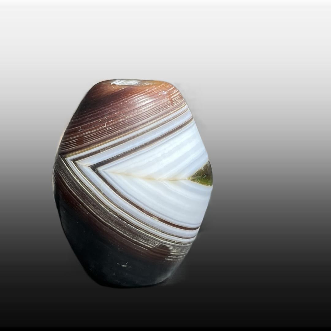 A Exquisite Agate Dzi bead - 3