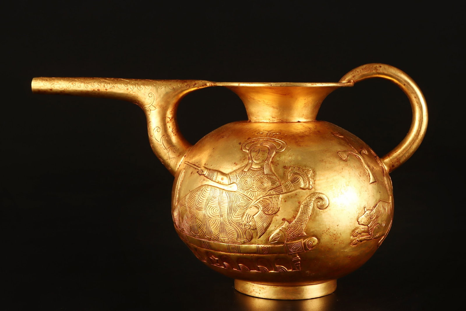 A Exquisite Gilt Bronze Figures Pattern Ewer - 3