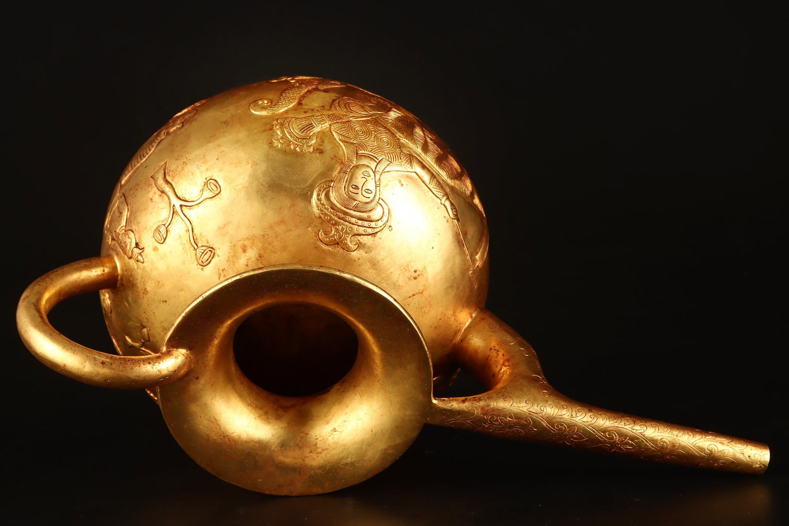 A Exquisite Gilt Bronze Figures Pattern Ewer - 6