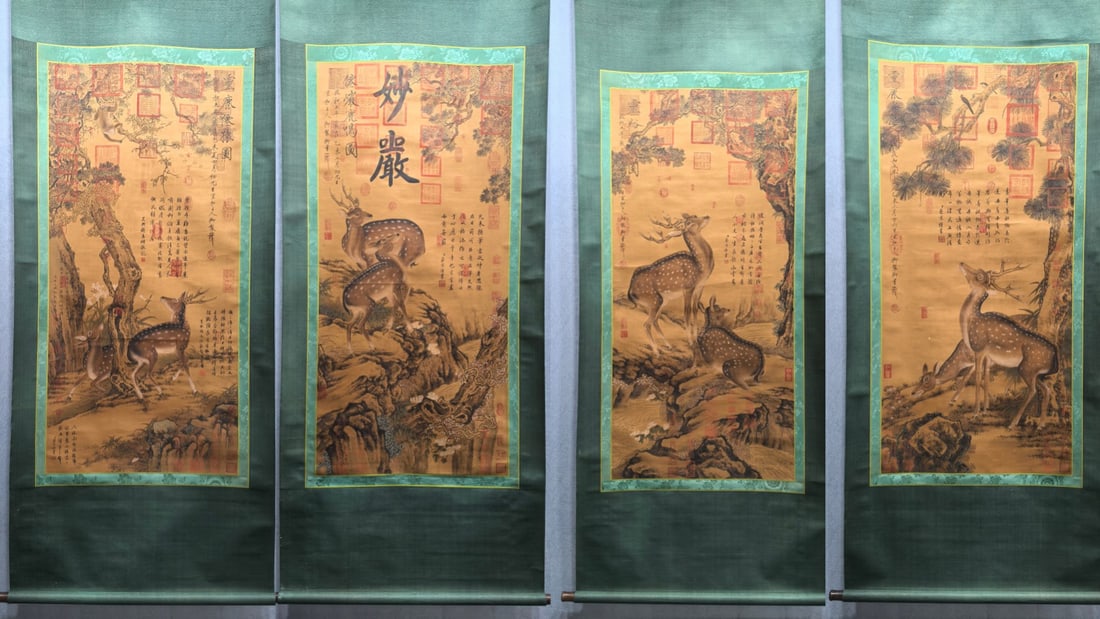A Set of Chinese Vertical Scroll Ink Paintings of Deers on Silk: A Set of Chinese Vertical Scroll Ink Paintings of Deers on Silk,Song Dynasty, China,Emperor Huizong of Song,without frame size:25.9inx55in 一套中国水墨绢Ĉ