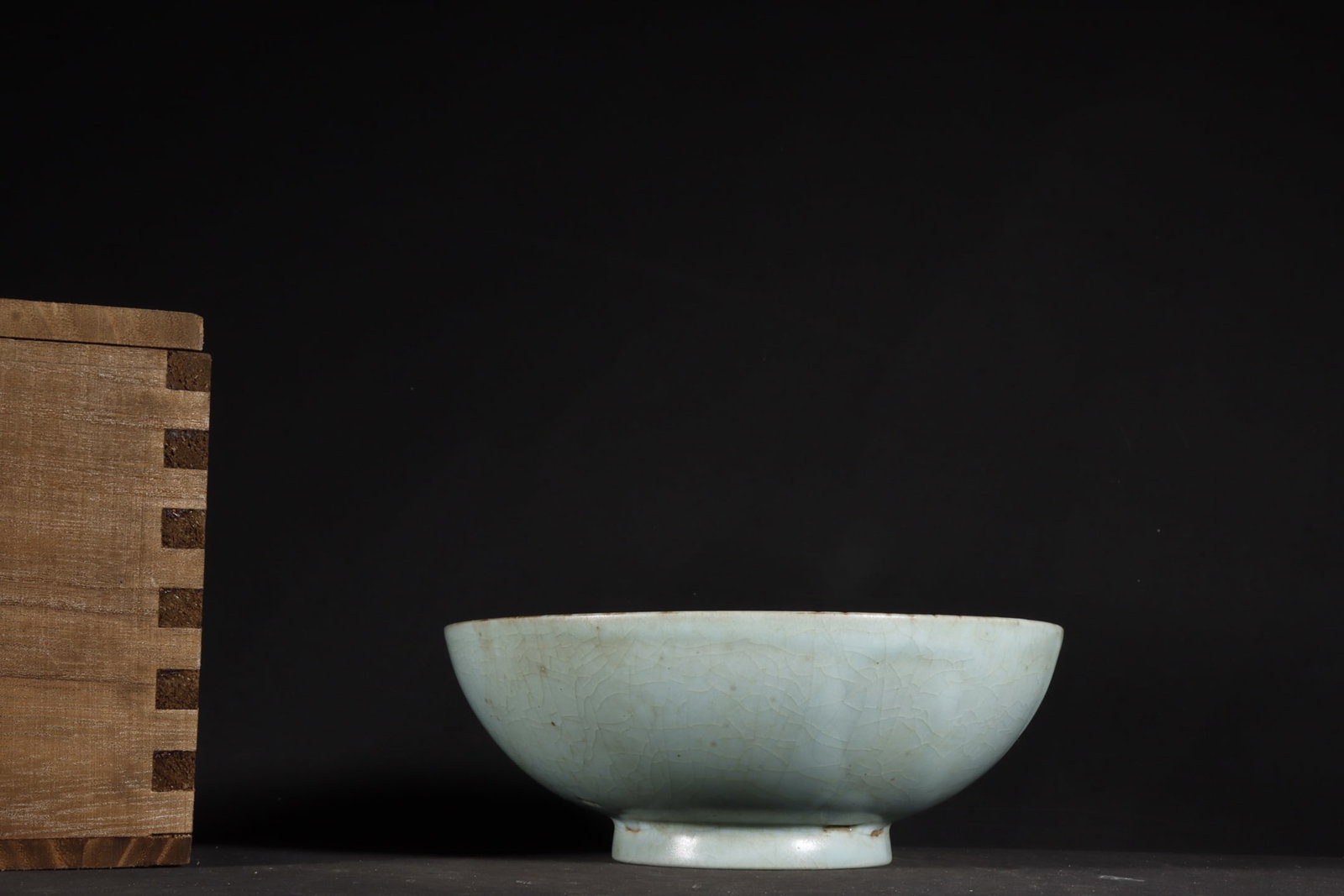 A Exquisite Ru Yao Sky Blue Glazed Bowl: A Exquisite Ru Yao Sky Blue Glazed Bowl,Song Dynasty, China,Size:2.2inx5.9in 汝窑天青釉碗,中国宋代